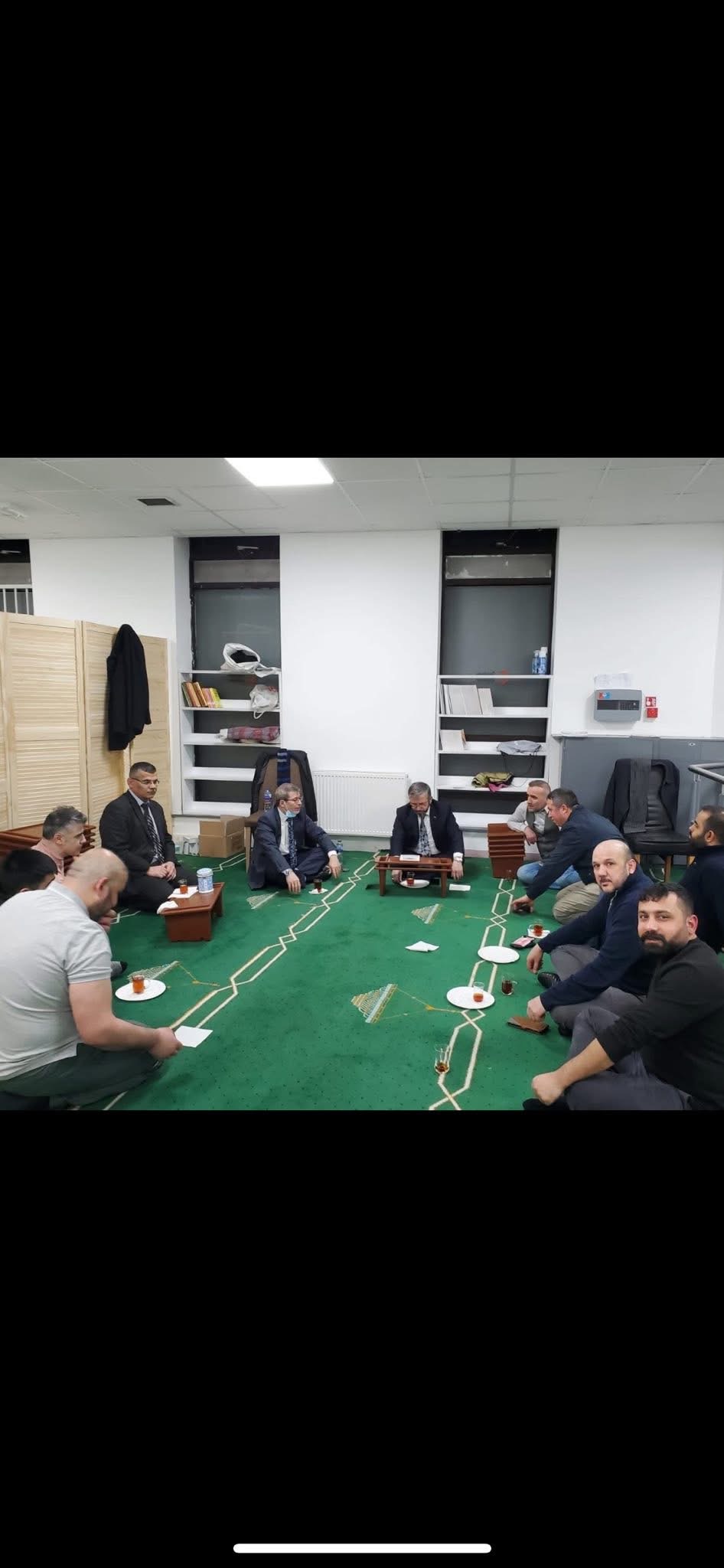 Toplum ziyareti ve sohbet